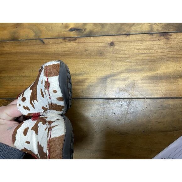 Vaneli Brown Cow Fur Leather Muki Slip-On Casual Shoe Women 7.5 - Picture 10 of 10